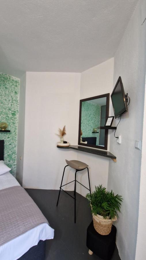 Nina Apartment Kastel Stafilic
